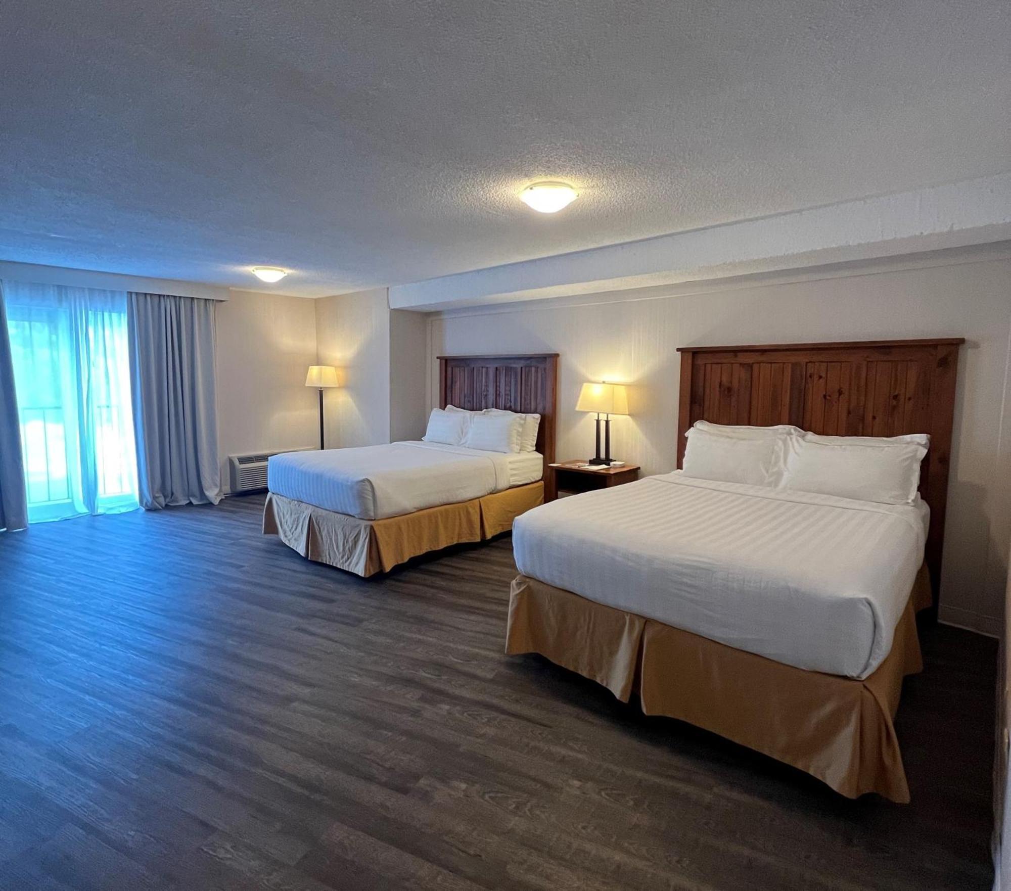 Deluxe Queen Suite,1338551690:JPEG